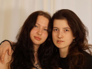 ErleneAndHilda
